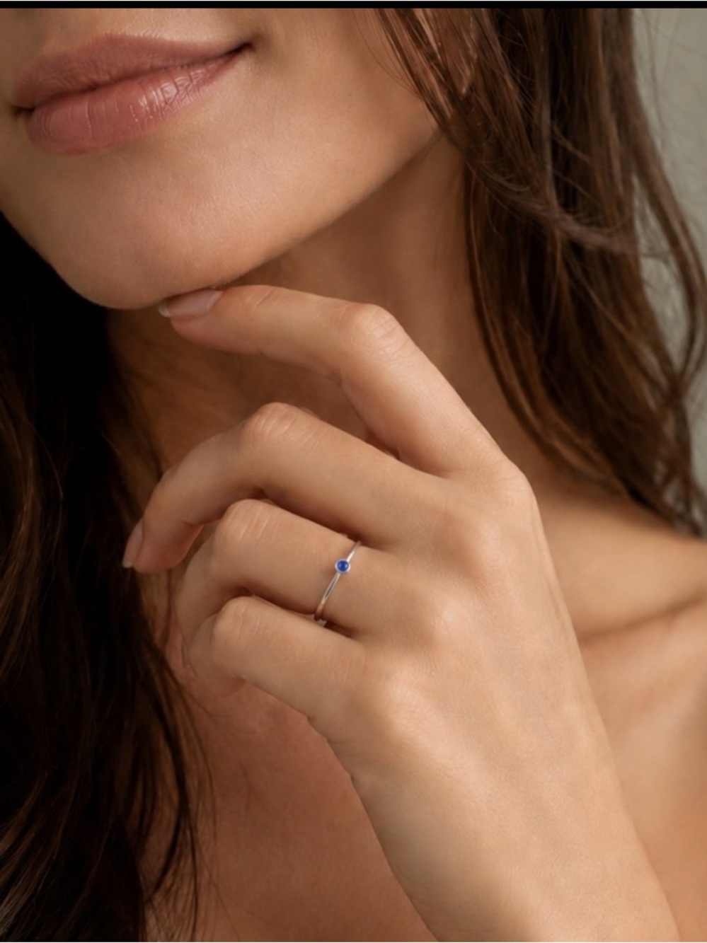 🔹 Dainty Stackable Blue Sapphire Birthstone Ring – Size 6 💙